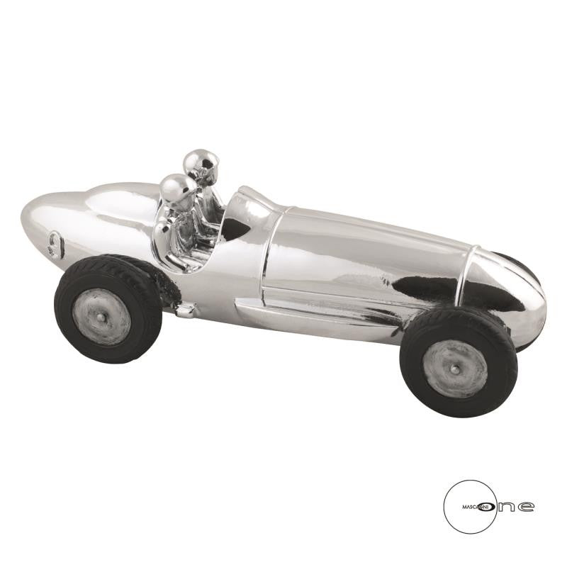 AUTOMOBILE