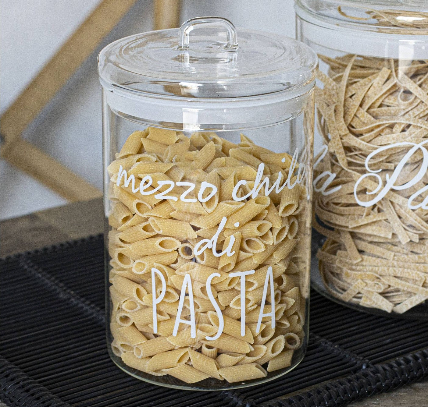 BARATTOLO IN VETRO Ø12CM MEZZO CHILO